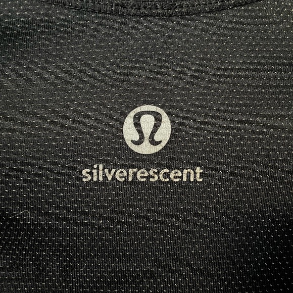 lululemon black t-shirt silverescent - Picture 7 of 10